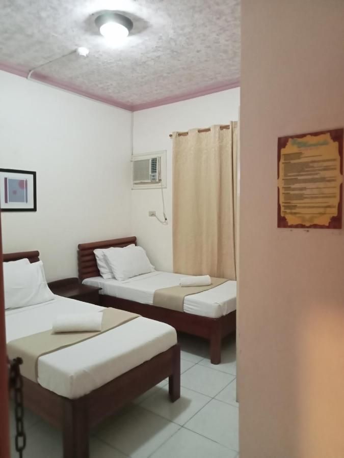 Reddoorz At Casa Marabella Villamonte Bacolod City Exterior photo