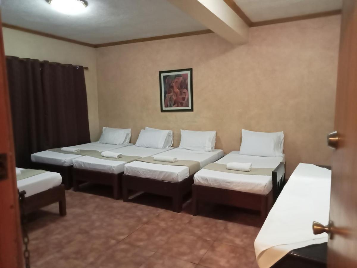 Reddoorz At Casa Marabella Villamonte Bacolod City Exterior photo